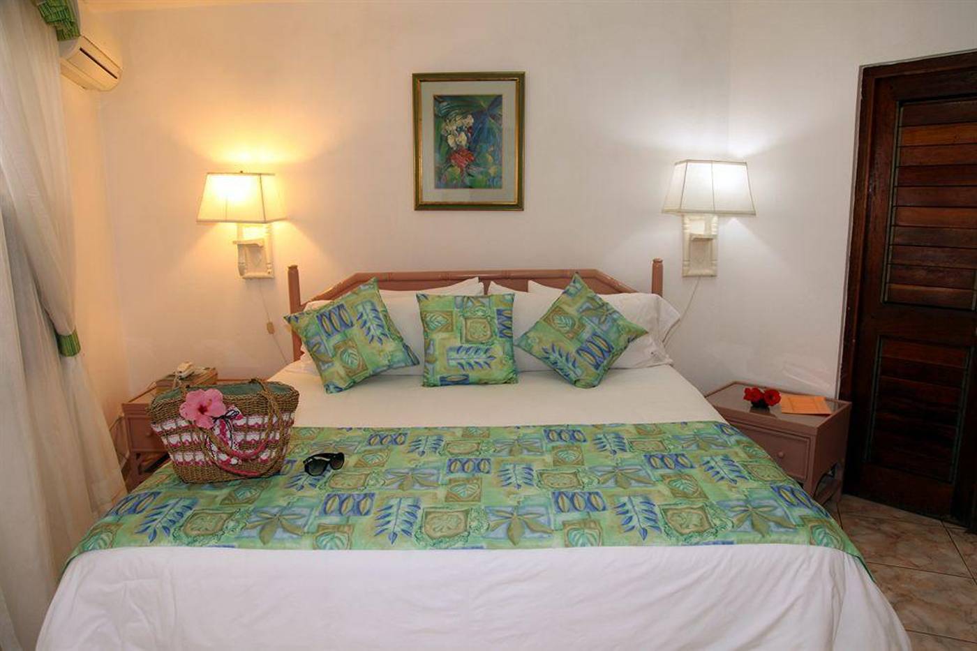 Negril-Tree-House-Room-10