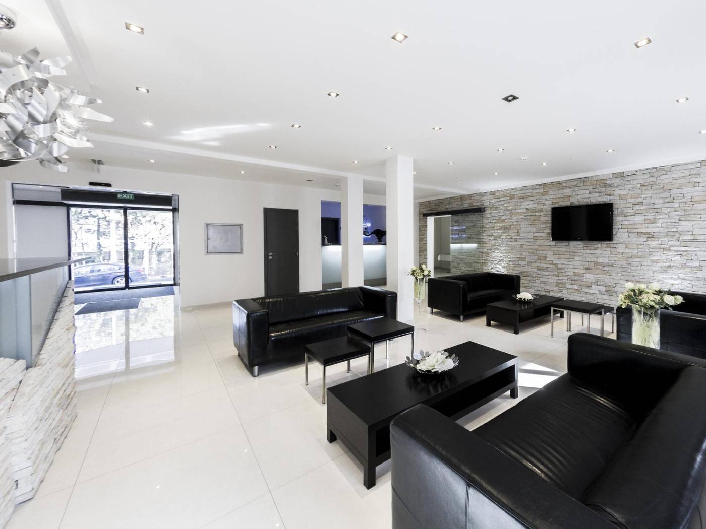 Hotel-Herrmes-Lobby-8