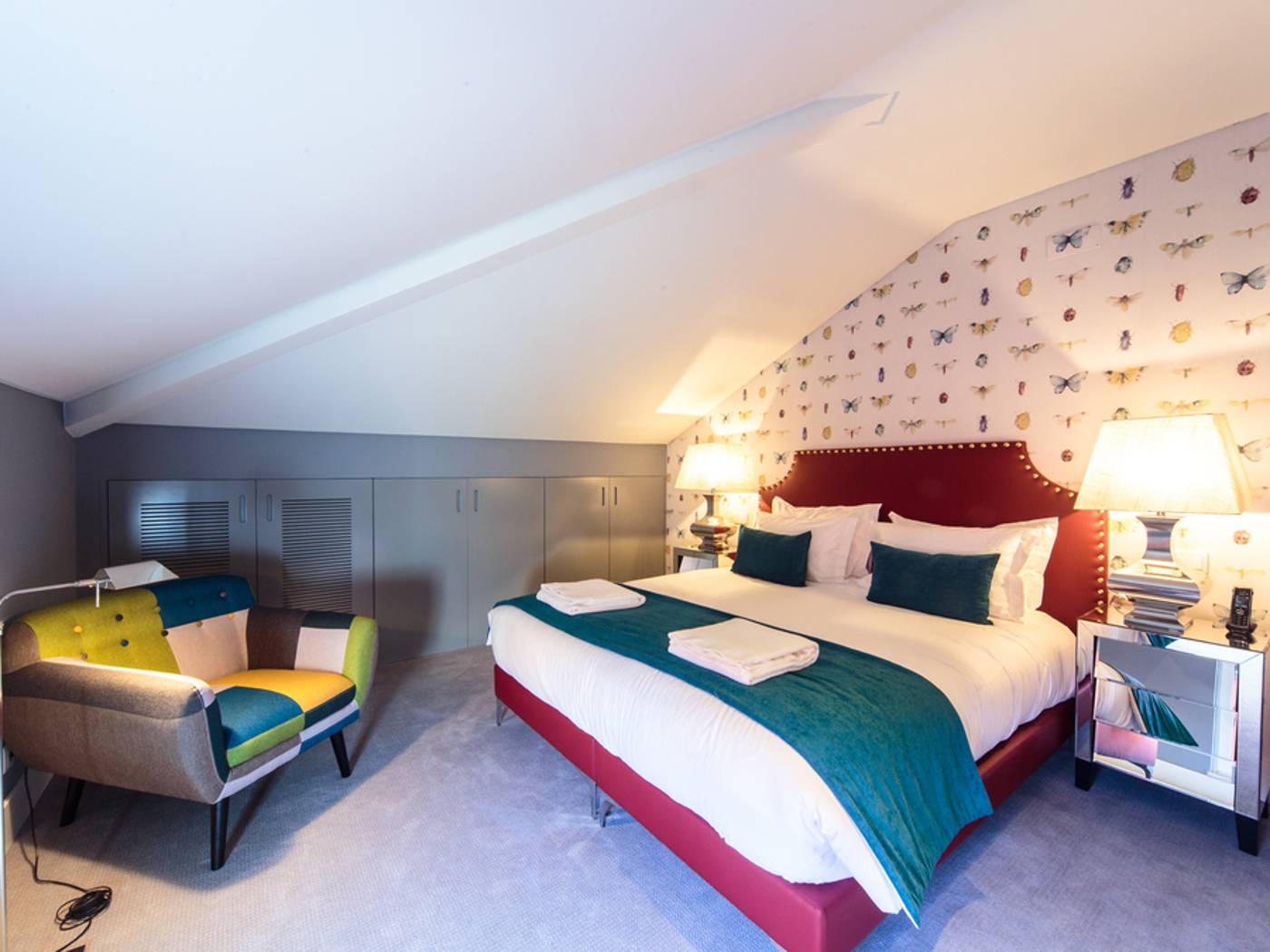 Dear-Lisbon-Gallery-House-Room-18