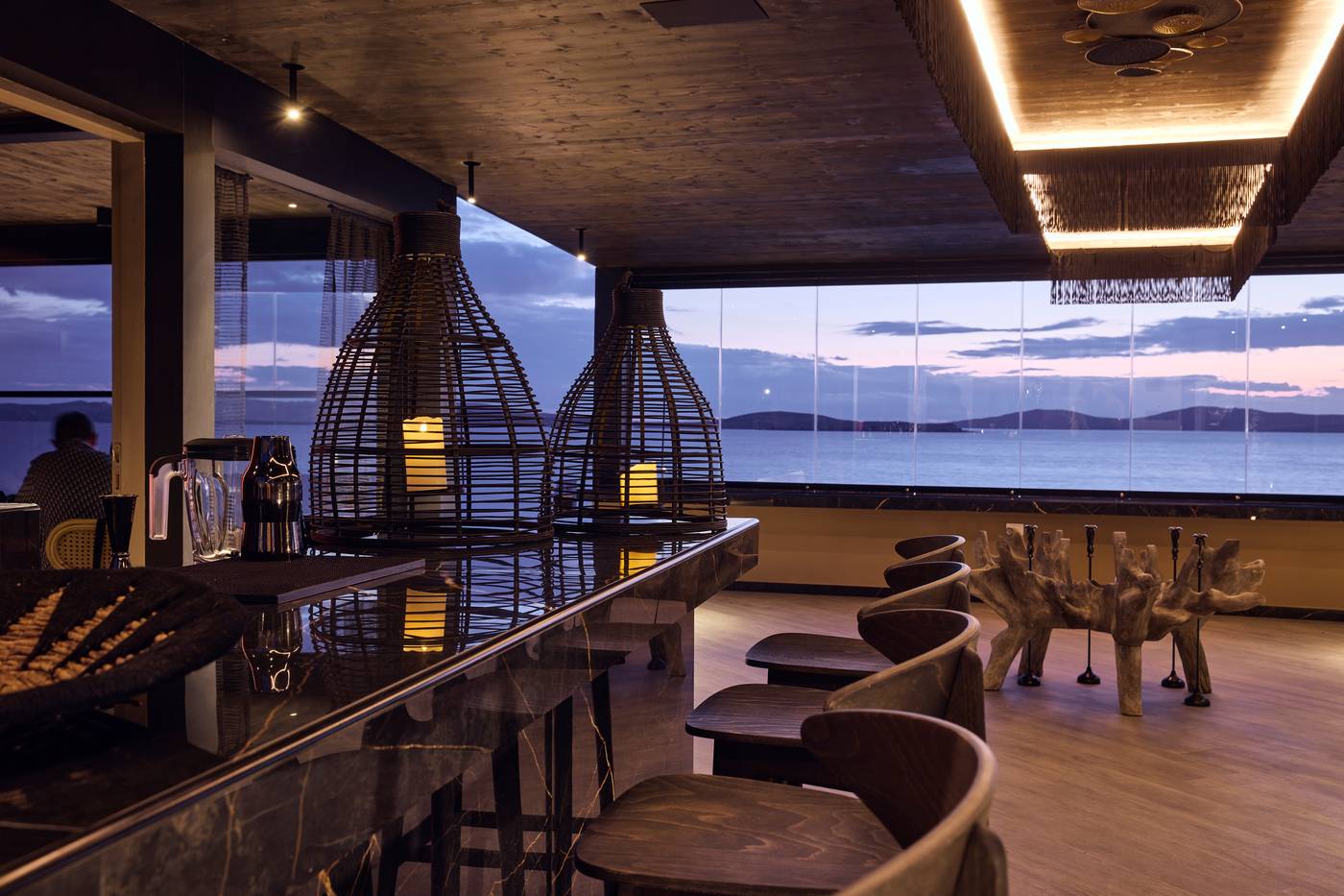 Amazon-Mykonos-Resort---Spa-Bar-49