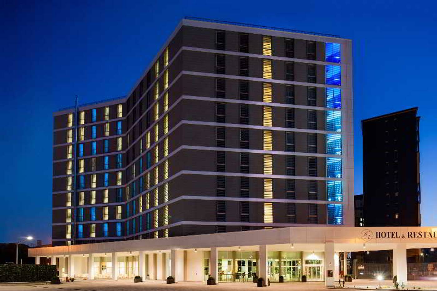 Hotel-Degli-Arcimboldi-General-view-7