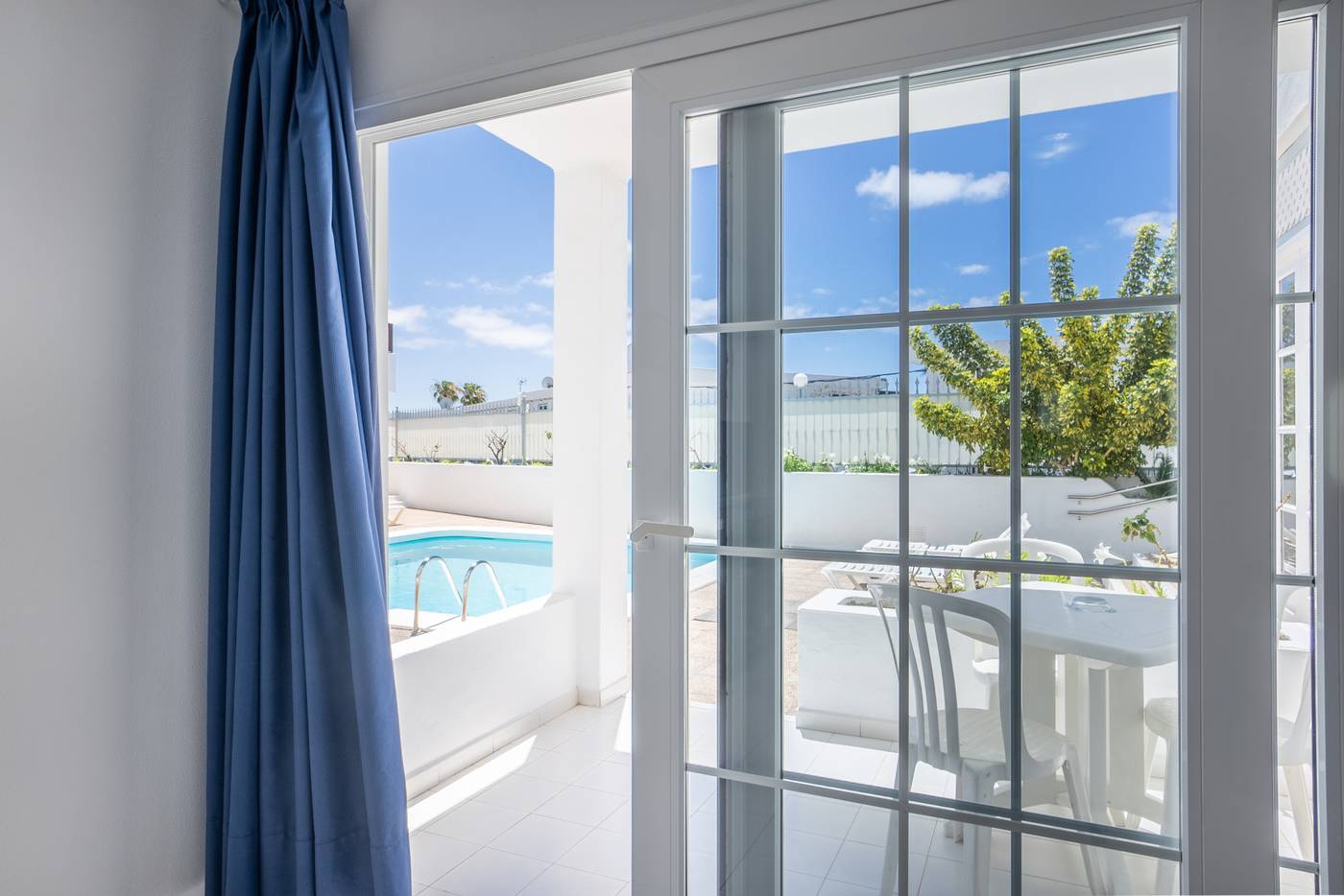 Vista-Mar-Apartments-Room-52