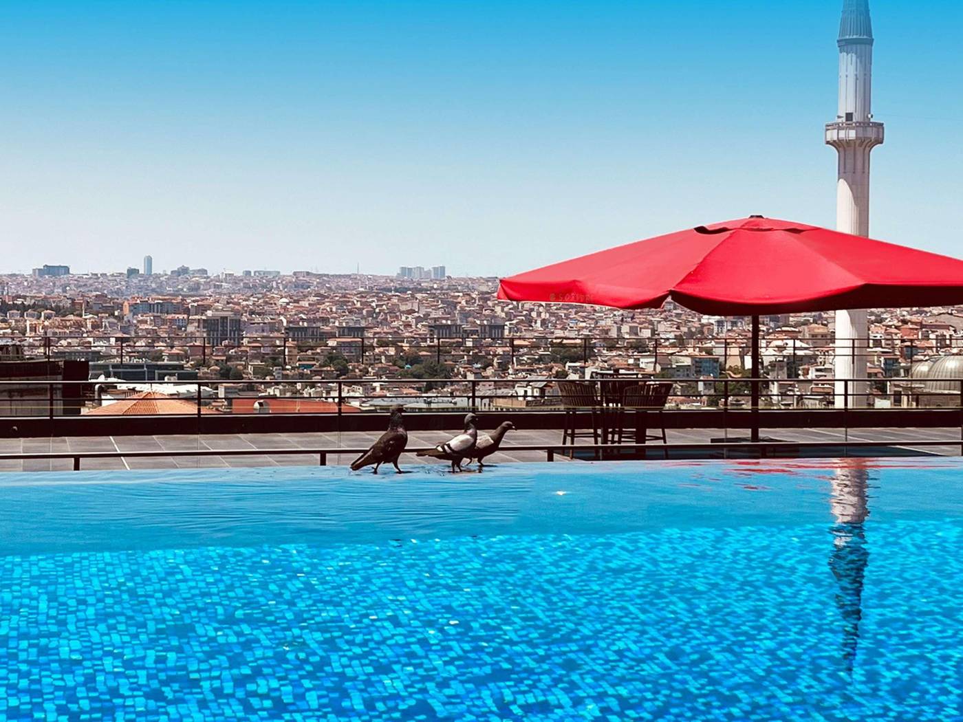 Sofitel-Istanbul-Taksim-Pool-79