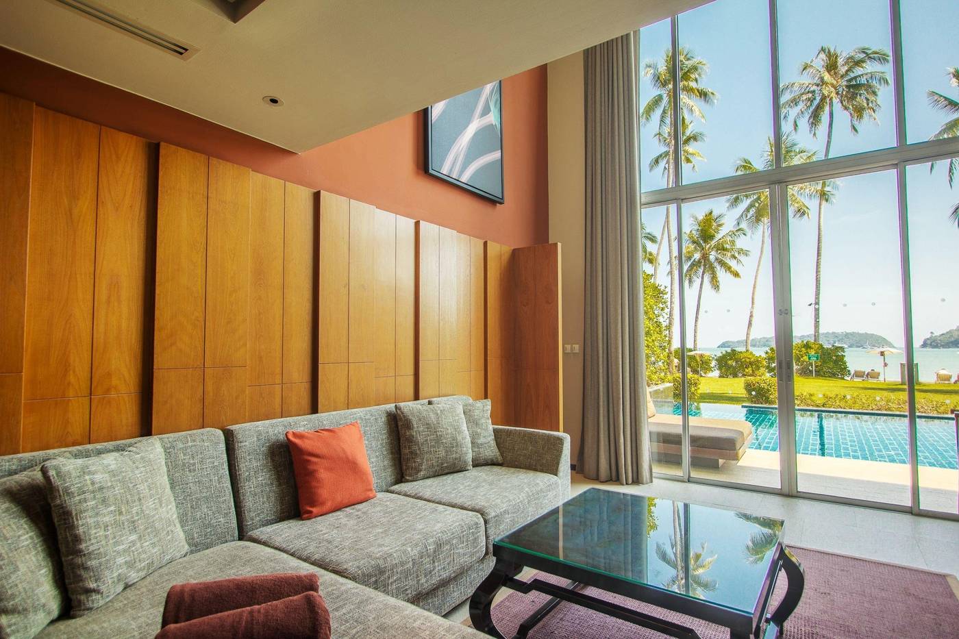 Crowne-Plaza-Phuket-Panwa-Beach-Room-79