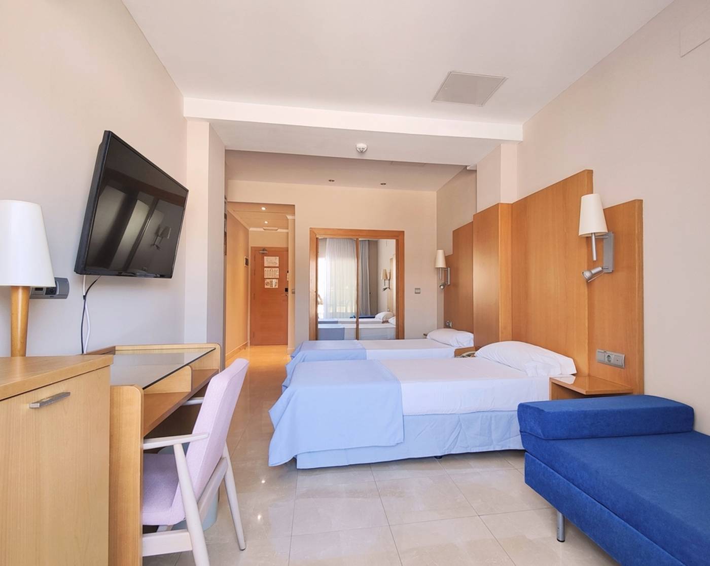 Hotel-La-Cala-Room-13