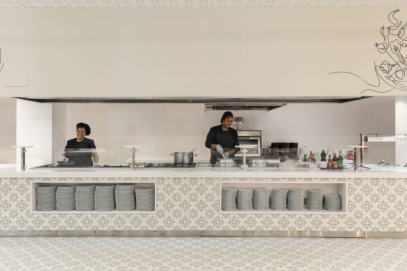 Best-Oasis-Tropical-Restaurant-56