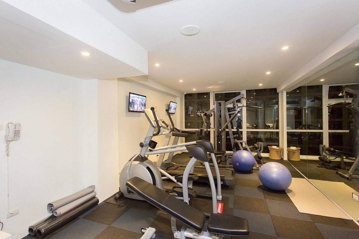 Icon-Bangkok-Sports-and-Entertainment-28