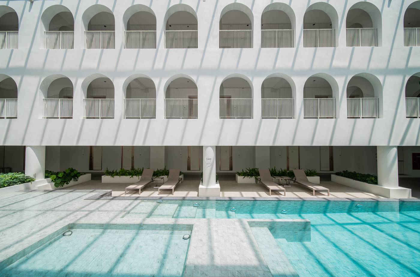 Away-Bangkok-Riverside-Kene-Pool-64