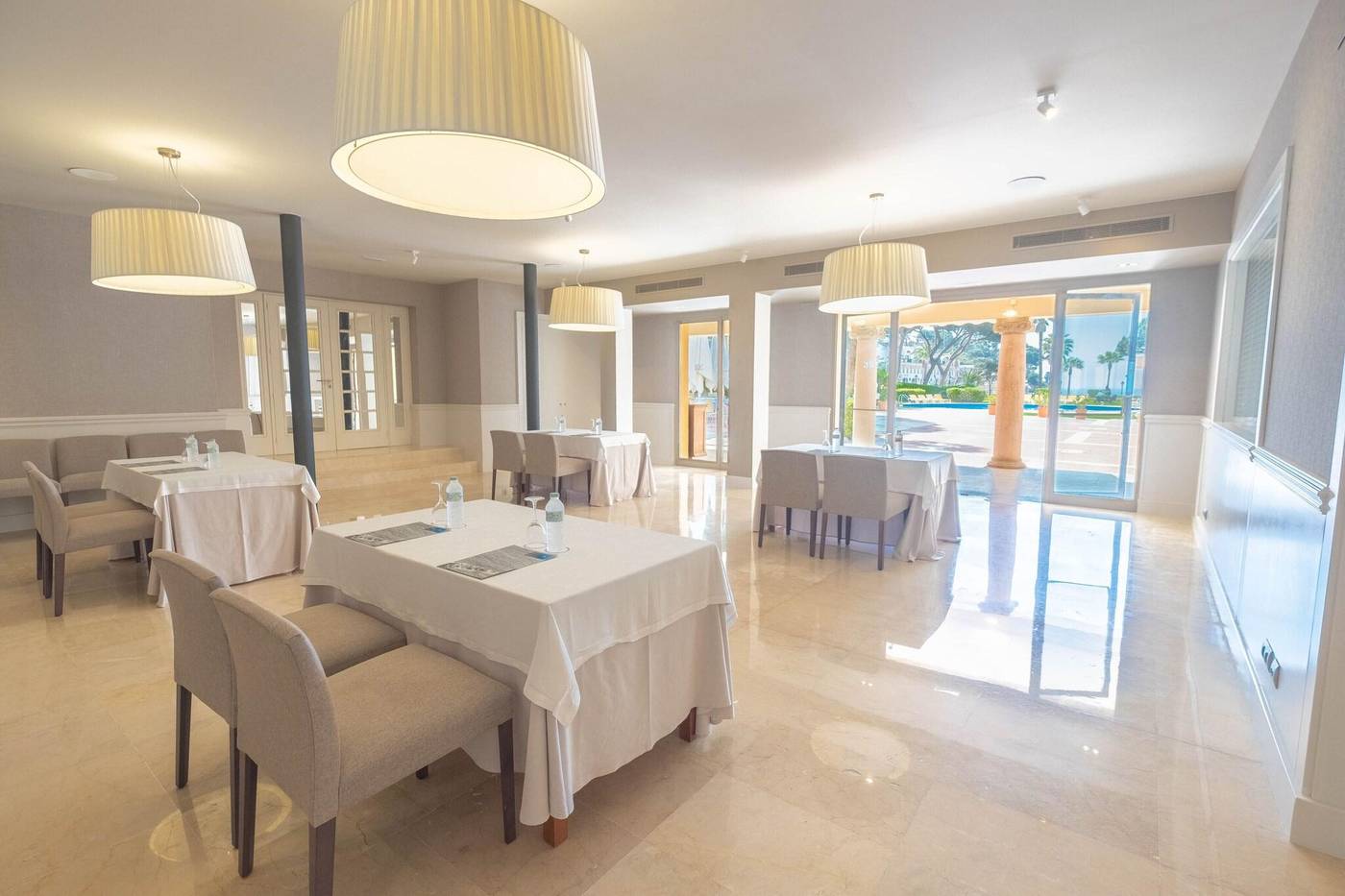 S-Agaro-Conferences-41