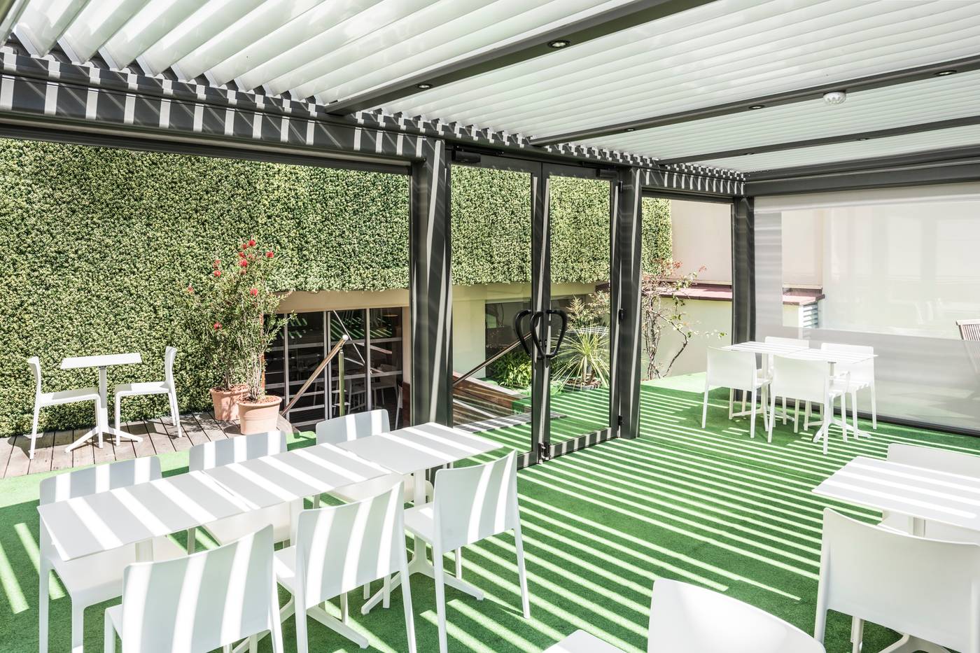 Hotel-Abrial-Cannes-Centre-Terrace-45