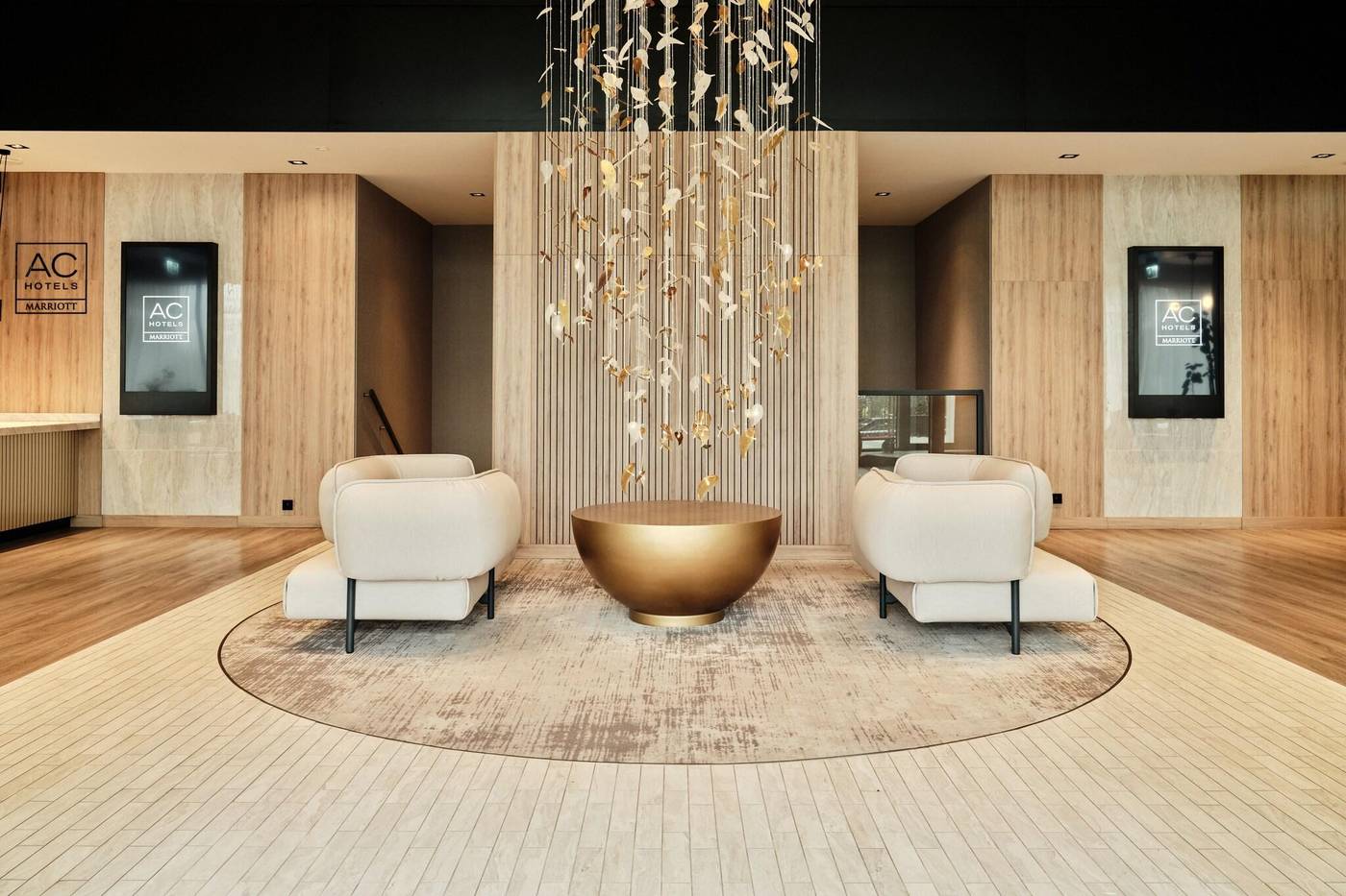 AC-Hotel-by-Marriott-Krakow-Lobby-16