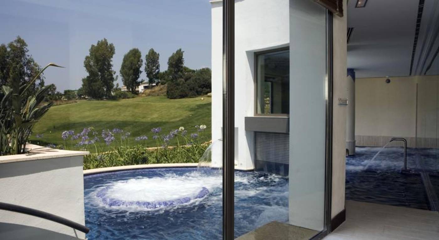 La Cala Resort