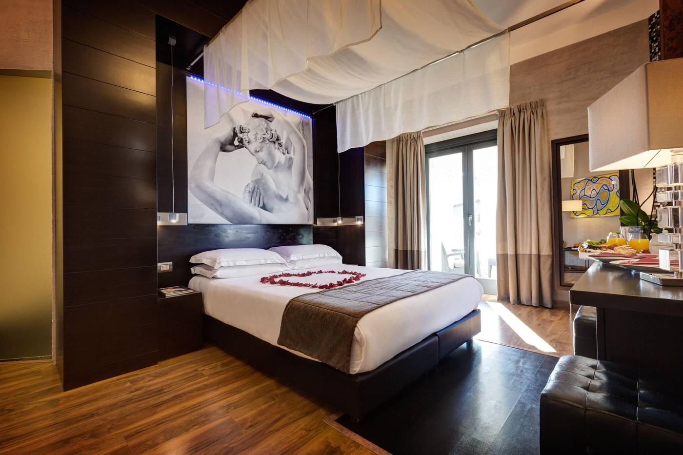 Dharma-Luxury-Hotel-Room-23