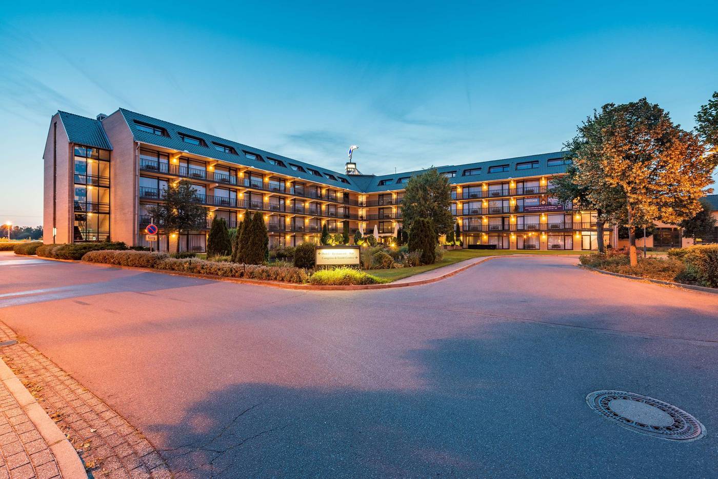 Van-Der-Valk-Hotel-Berliner-Ring-General-view-74