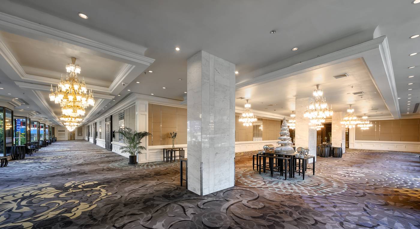 Centara-Grand-at-Central-Plaza-Ladprao-Bangkok-Terrace-16