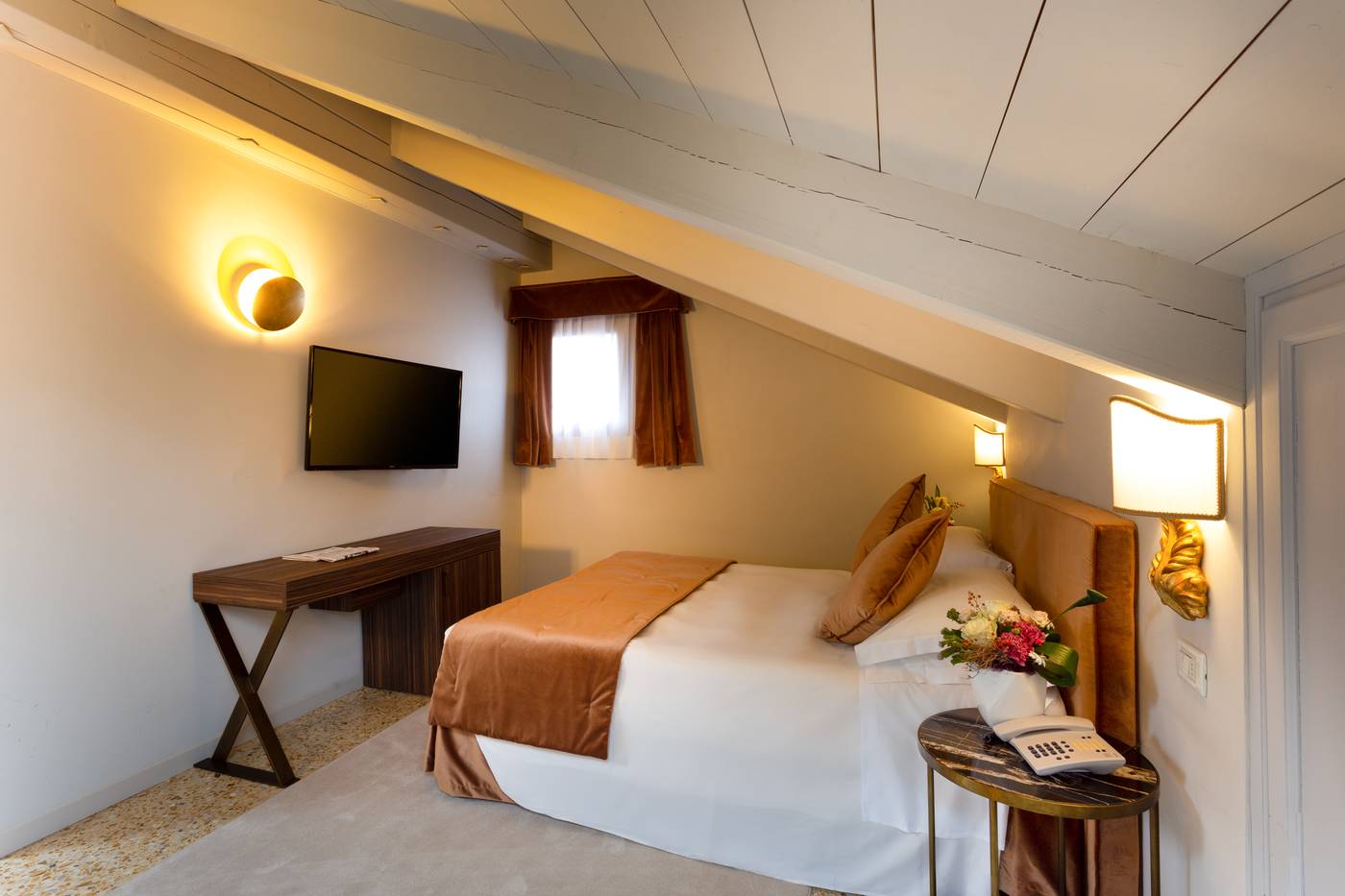 Hotel-Tiziano-Room-26