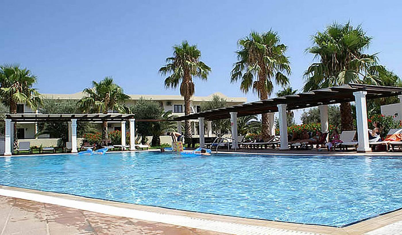 Pefkos-Village-Resort-Pool-7