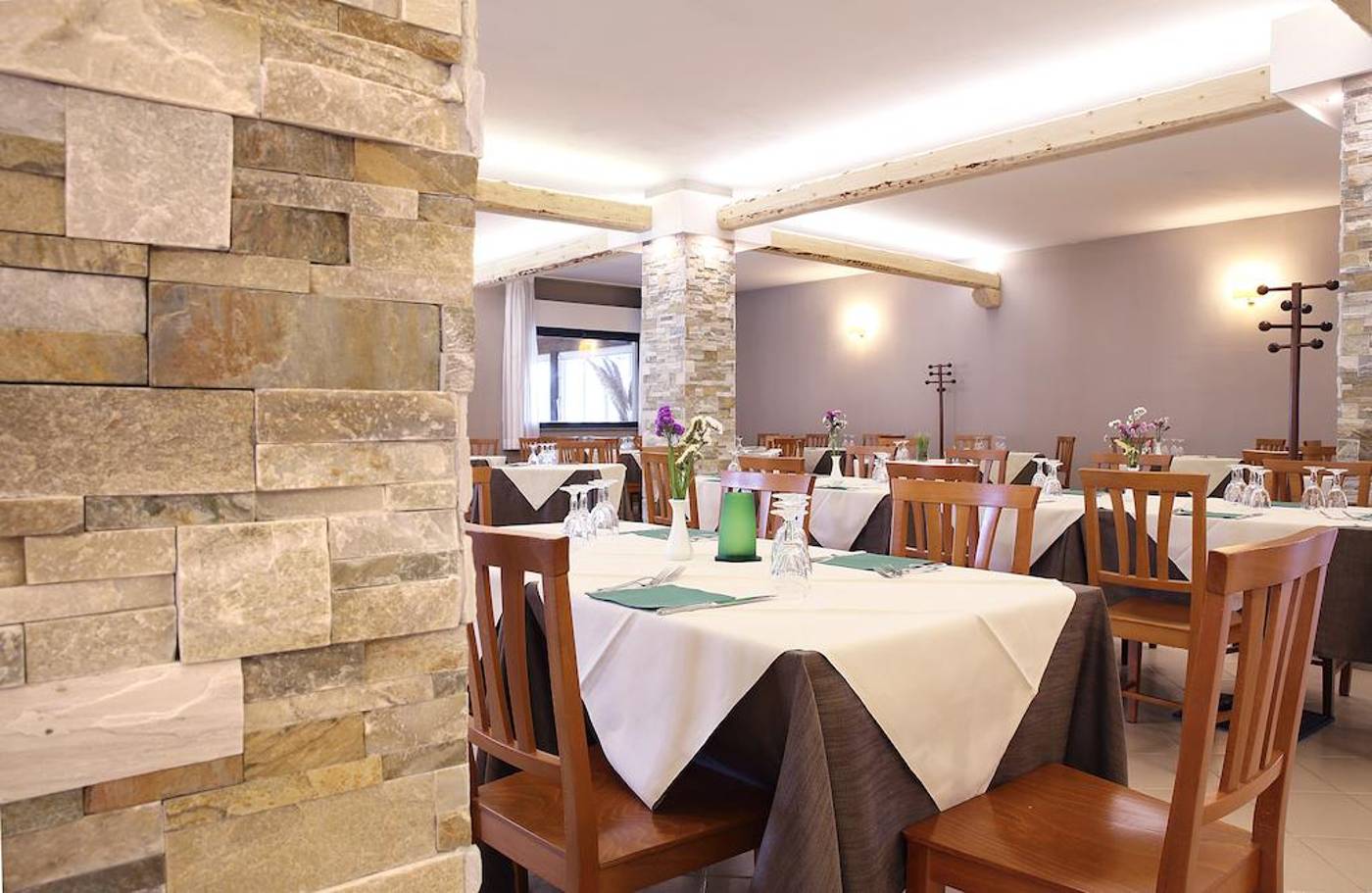Pausania-Inn-Restaurant-33