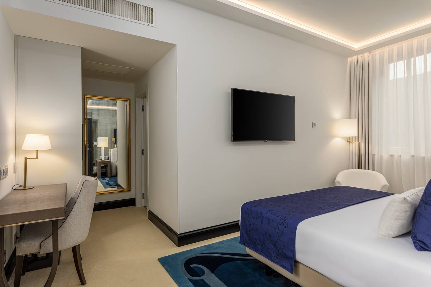 Room-Mate-Filippo-Room-15