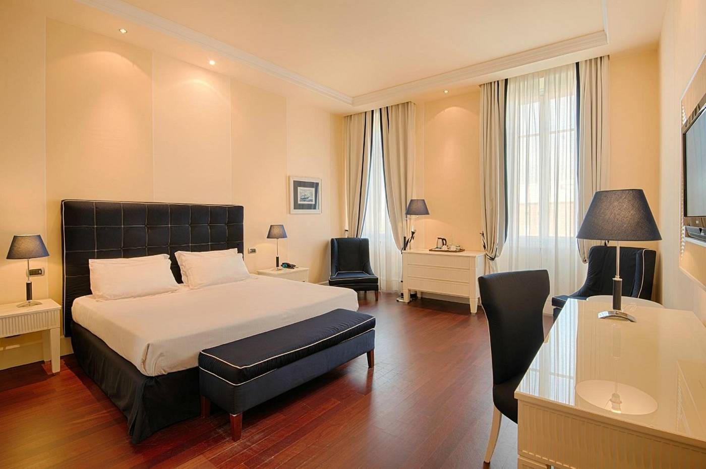 Grand-Hotel-Palazzo-Livorno-Room-15