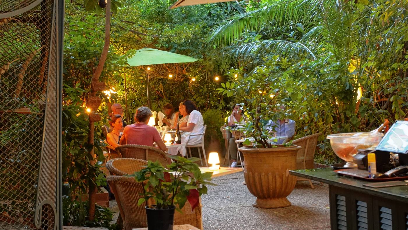 Hotel-Windsor-Restaurant-10