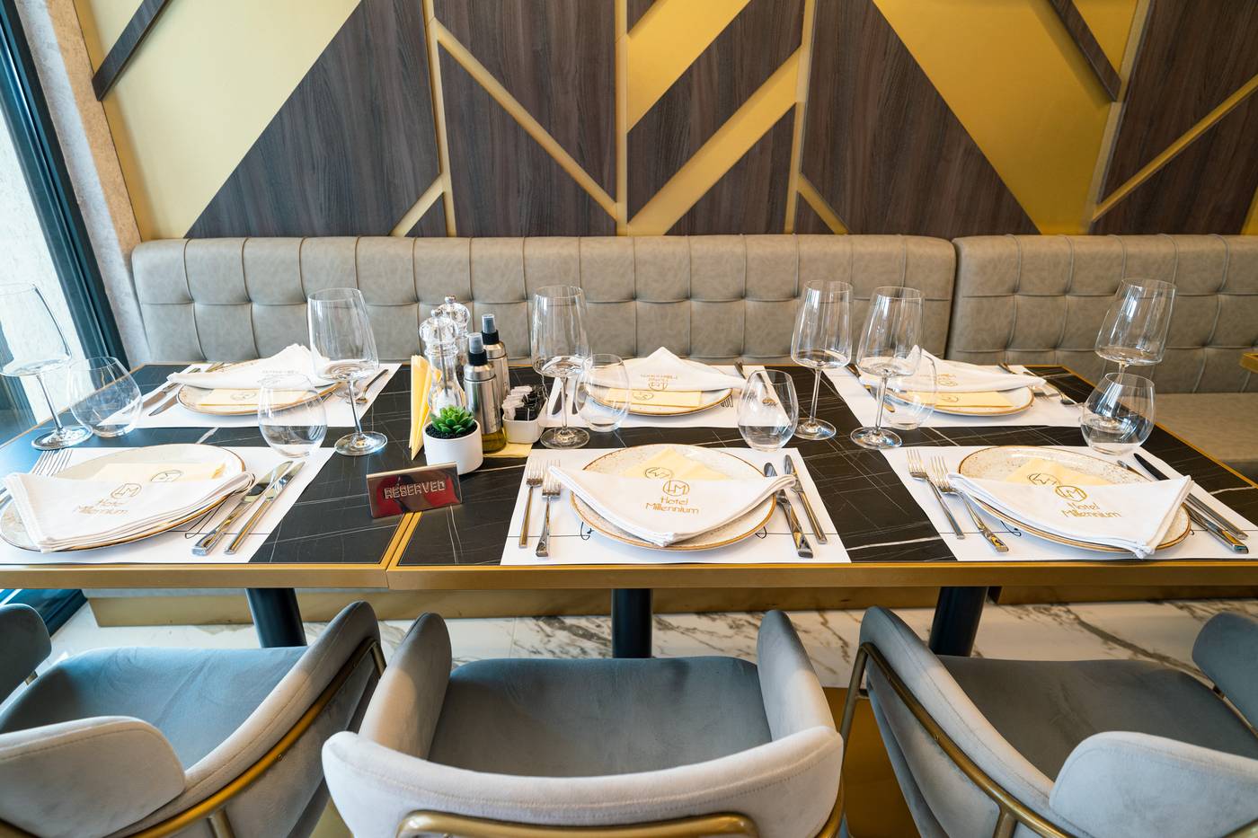 Hotel-Millennium-Restaurant-51