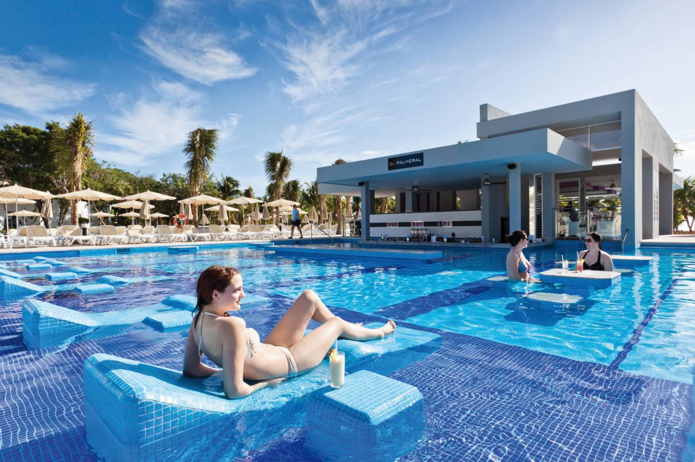Riu-Palace-Mexico-All-Inclusive-Pool-10