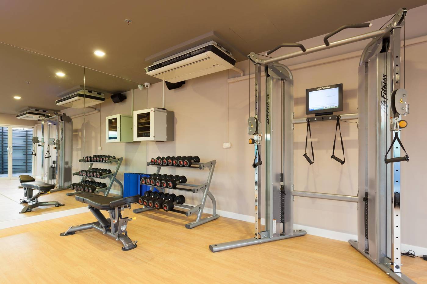 Best-Western-Patong-Beach-Sports-and-Entertainment-58