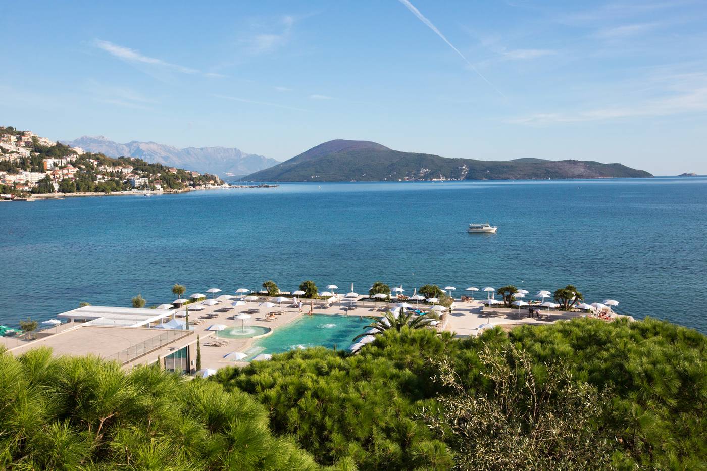 Palmon-Bay-Hotel---Spa-Pool-36