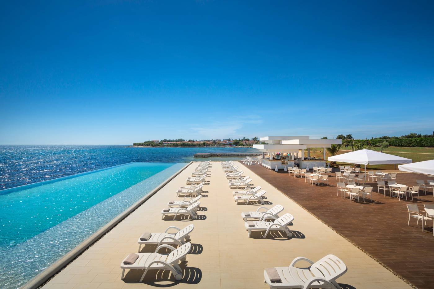 Aminess-Maestral-hotel-Pool-4