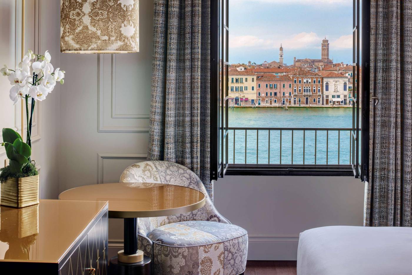 Hilton-Molino-Stucky-Venice-Room-65