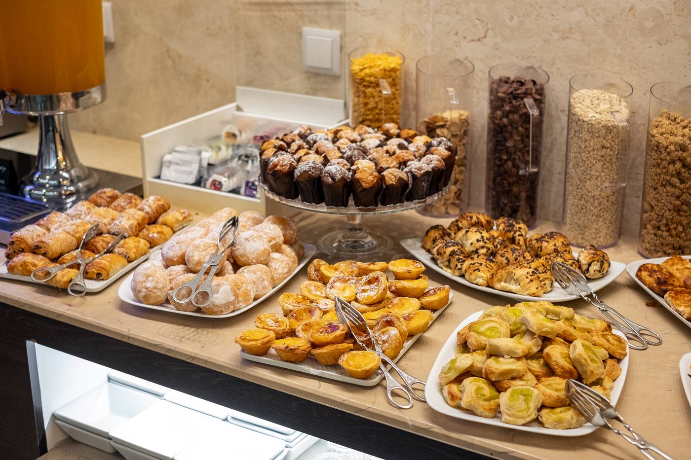 America-Diamonds-Restaurant-48