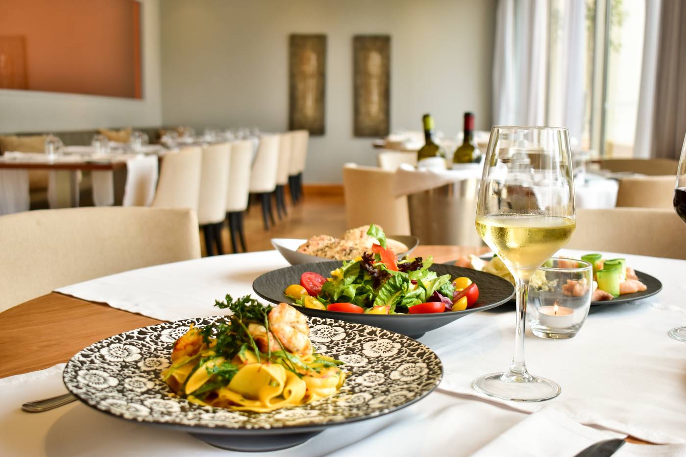 Plaza-Resort-Hotel-Restaurant-42