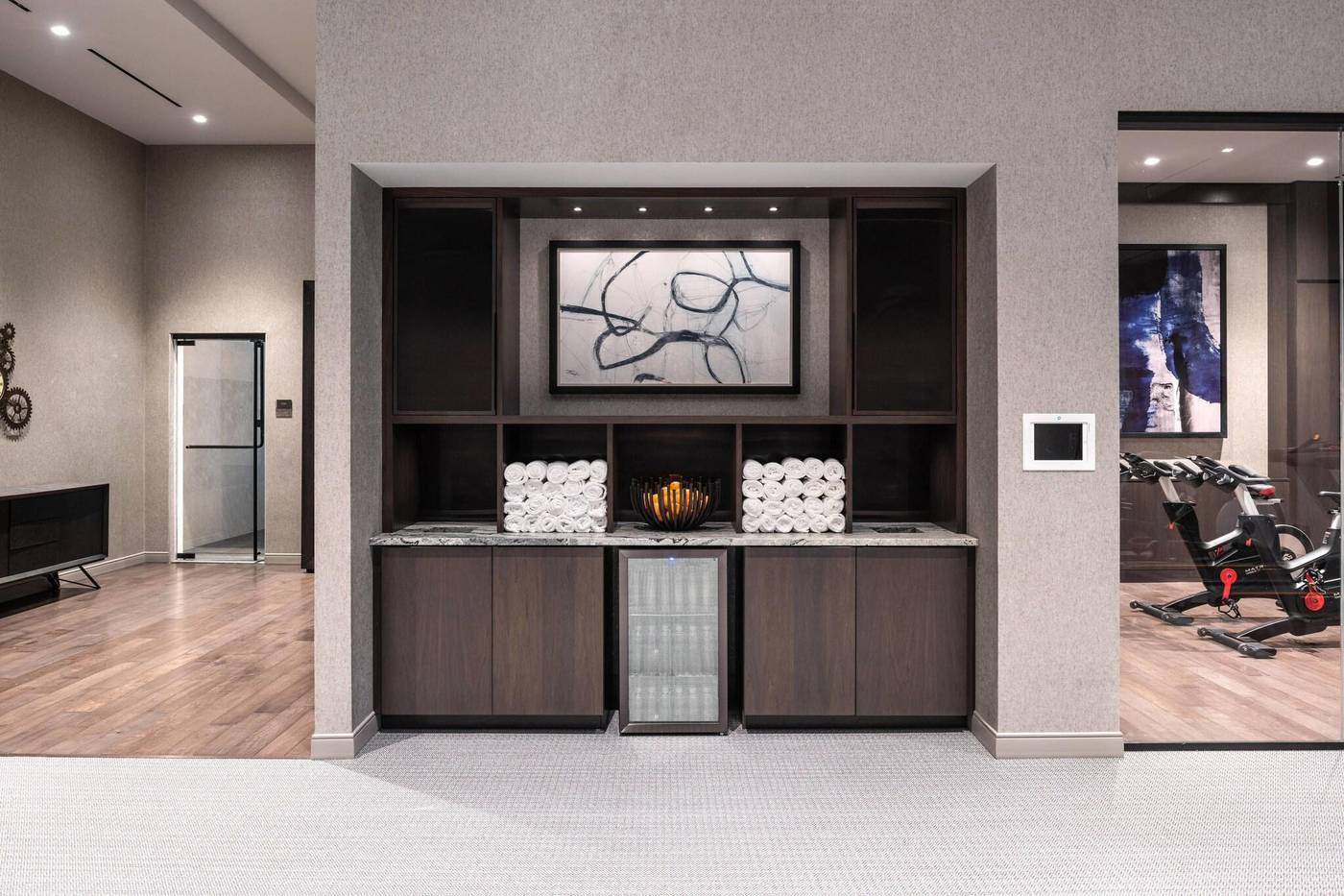 The-Row-Hotel-At-Assembly-Row--Autograph-Collectio-Sports-and-Entertainment-63