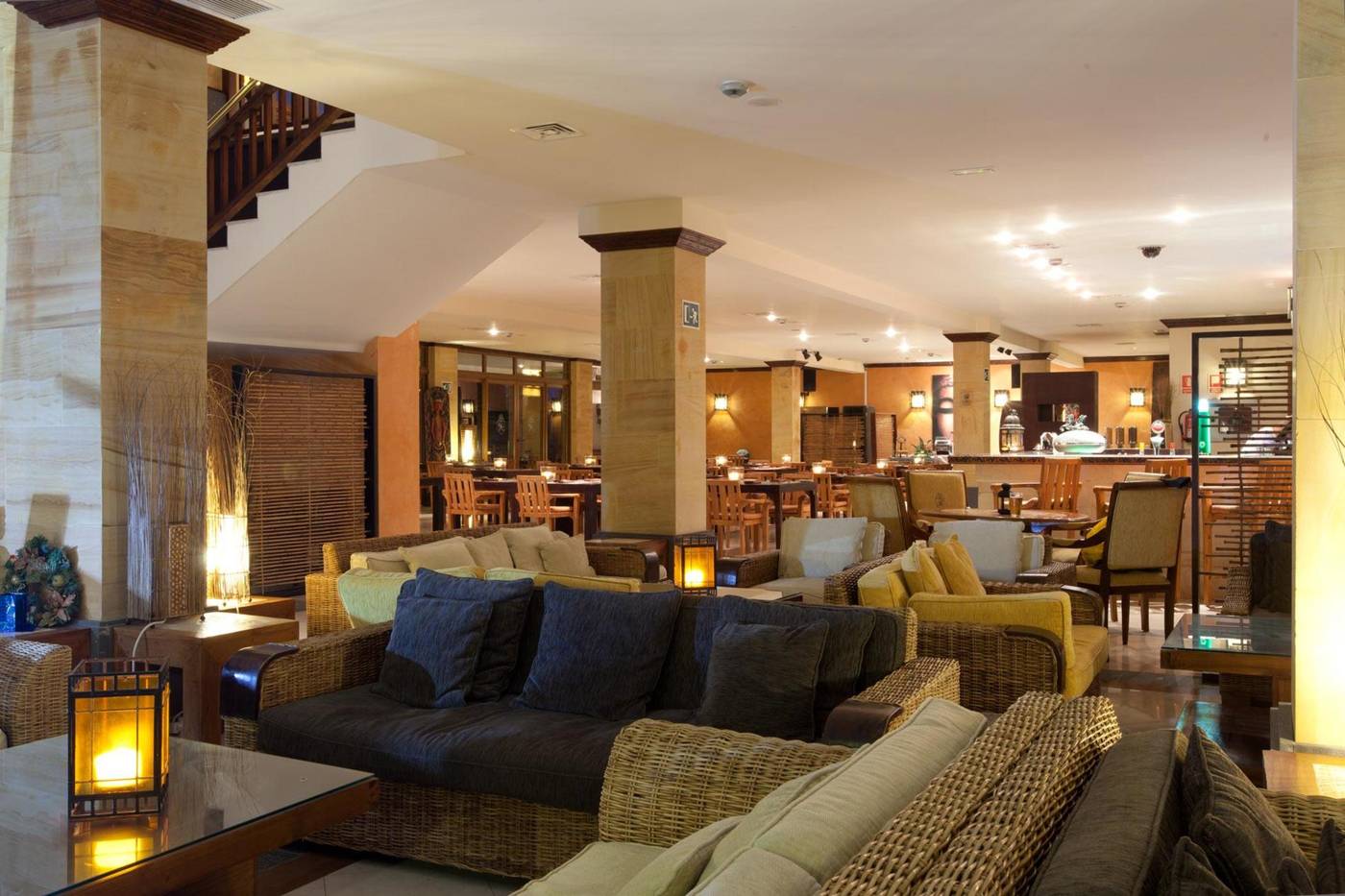 Regency-Country-Club-Restaurant-43