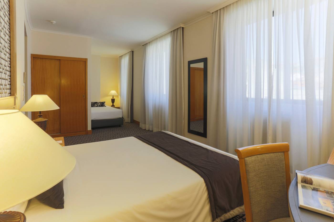 Hotel-Mundial-Room-40