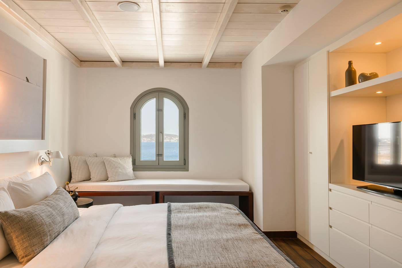 Mykonos-Grace-Room-37