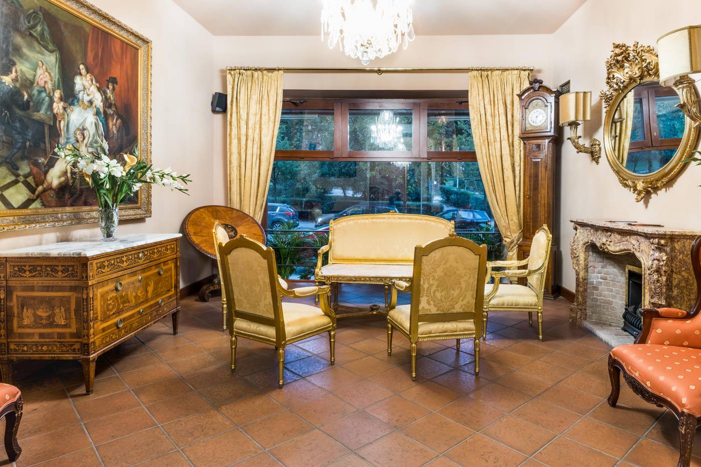 Residence-La-Fenice-Lobby-16