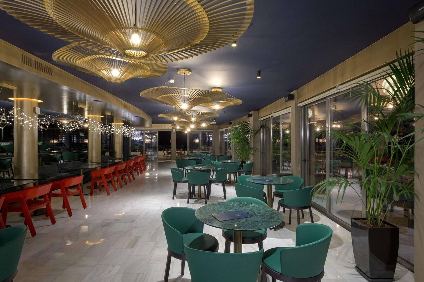 Olympic-Palace-Hotel-Bar-51