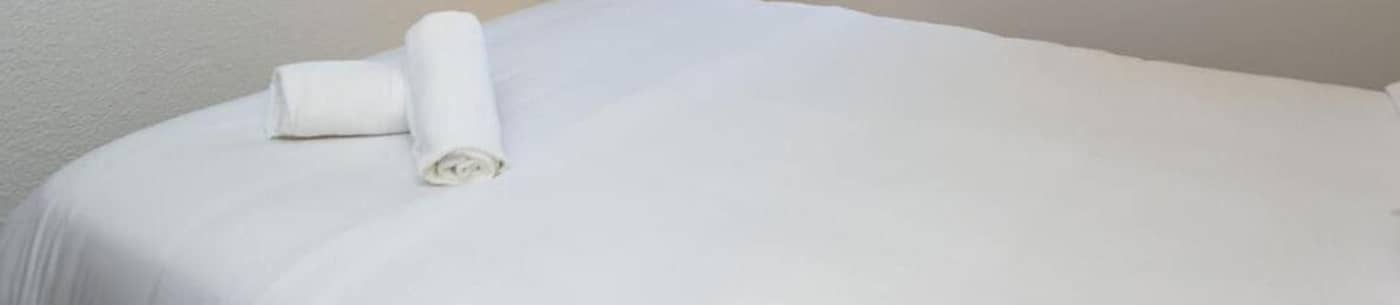 KYRIAD DIRECT TOULON OUEST - La Seyne sur Mer-France-La Seyne-sur-Mer-Room-5