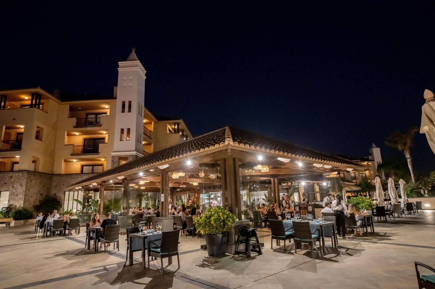 Hotel-GF-Gran-Costa-Adeje-Restaurant-19