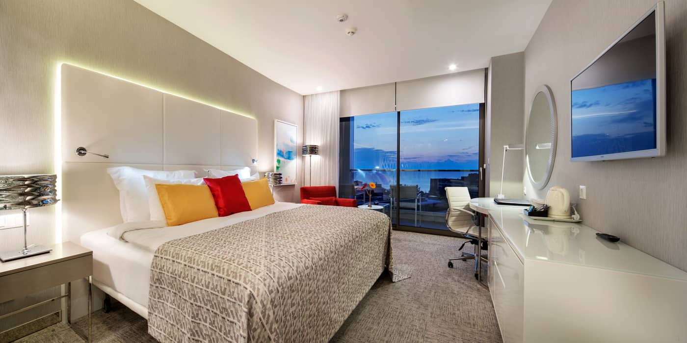 The-Sense-De-Luxe-Hotel-Room-17