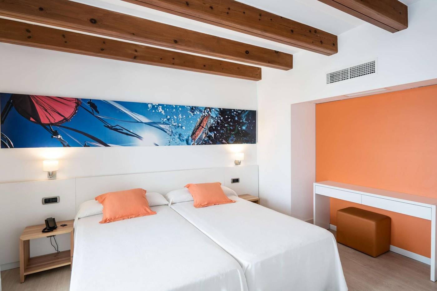 THB-Ocean-Beach-Room-26