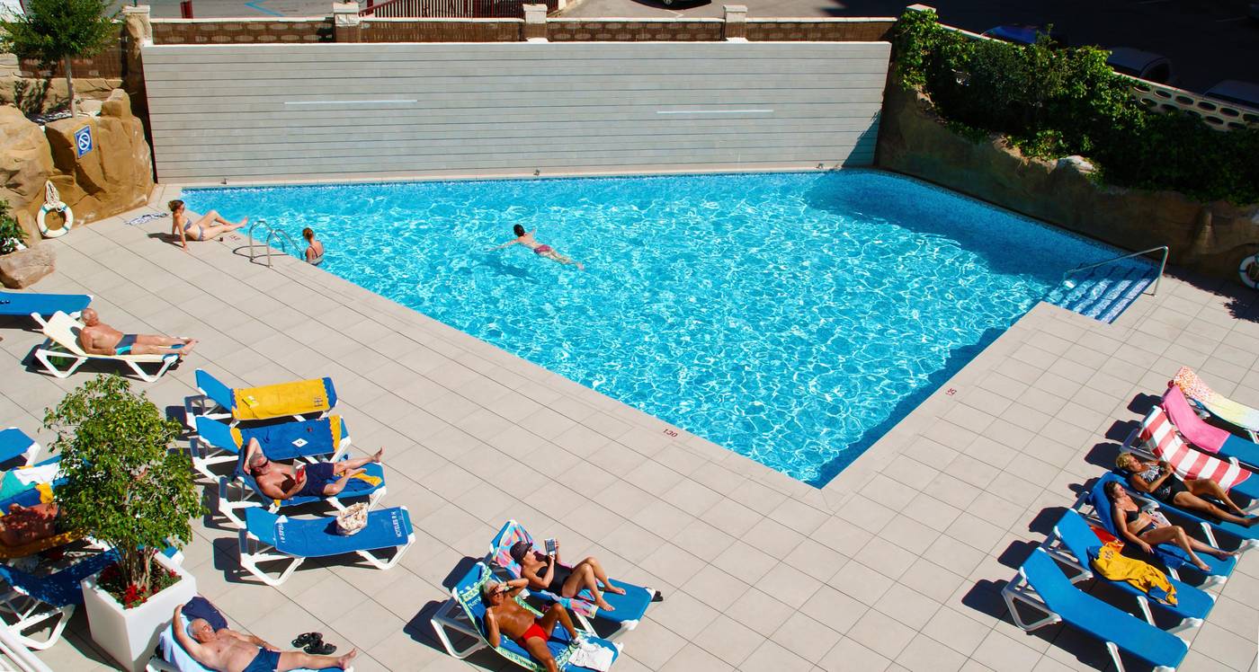 Hotel-RH-Victoria-Pool-4