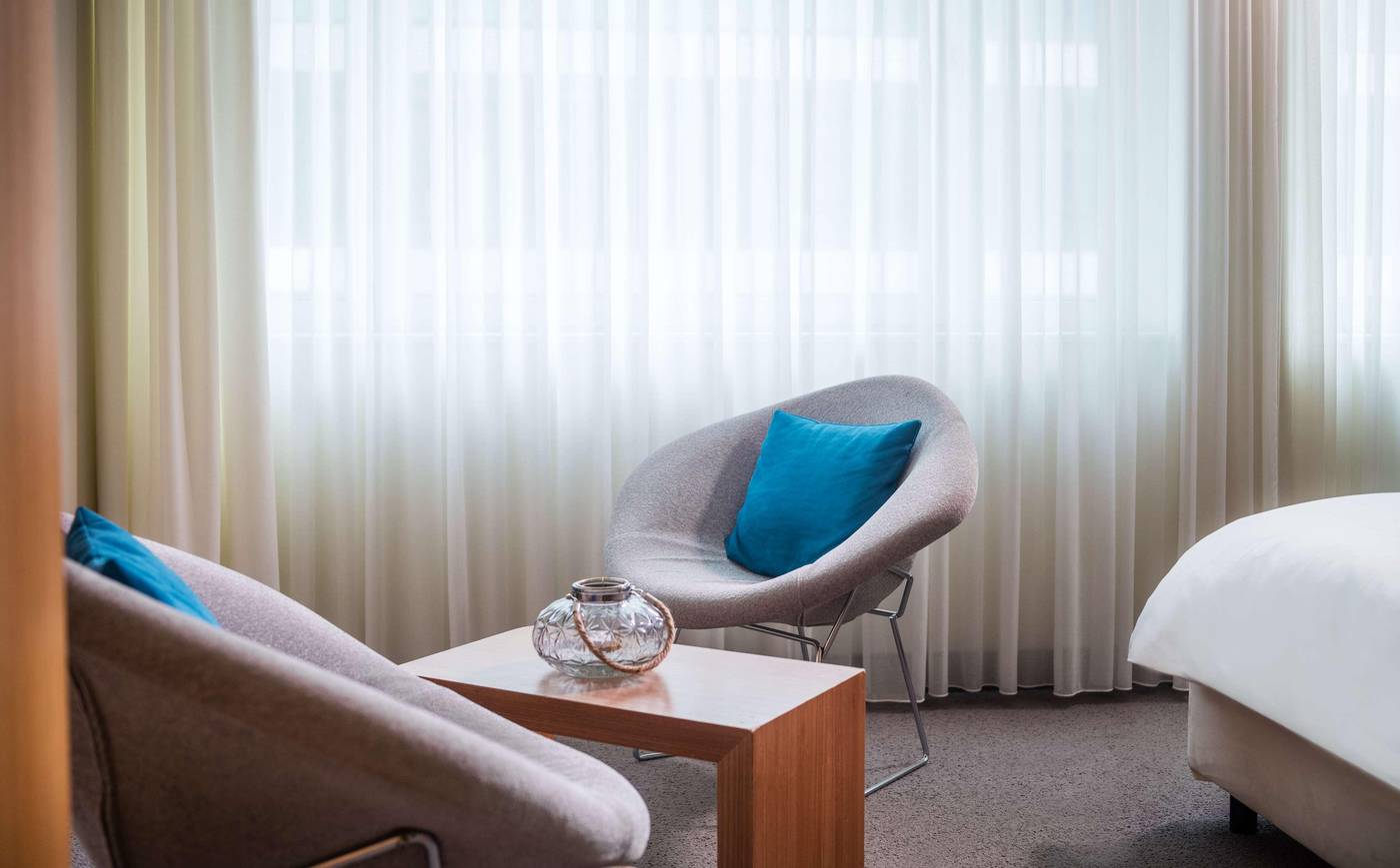 Lindner-Hotel-Berlin-Ku-damm--part-of-JdV-by-Hyatt-Room-54