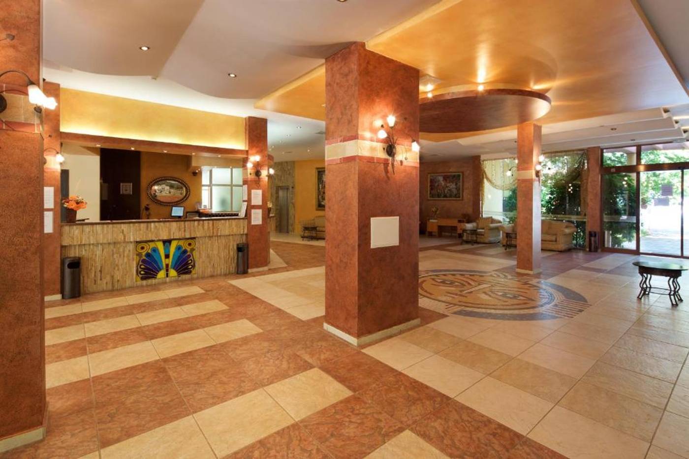 Yavor Palace-Bulgaria-SUNNY BEACH-Lobby-4