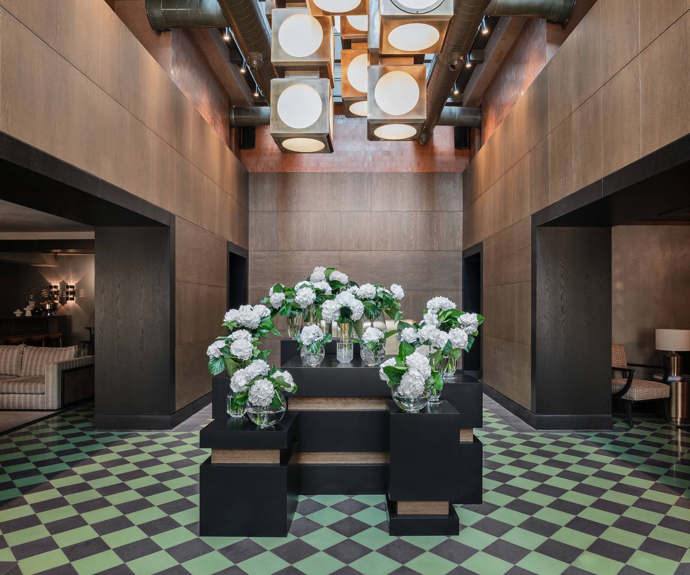 Root-Karakoy-Lobby-1