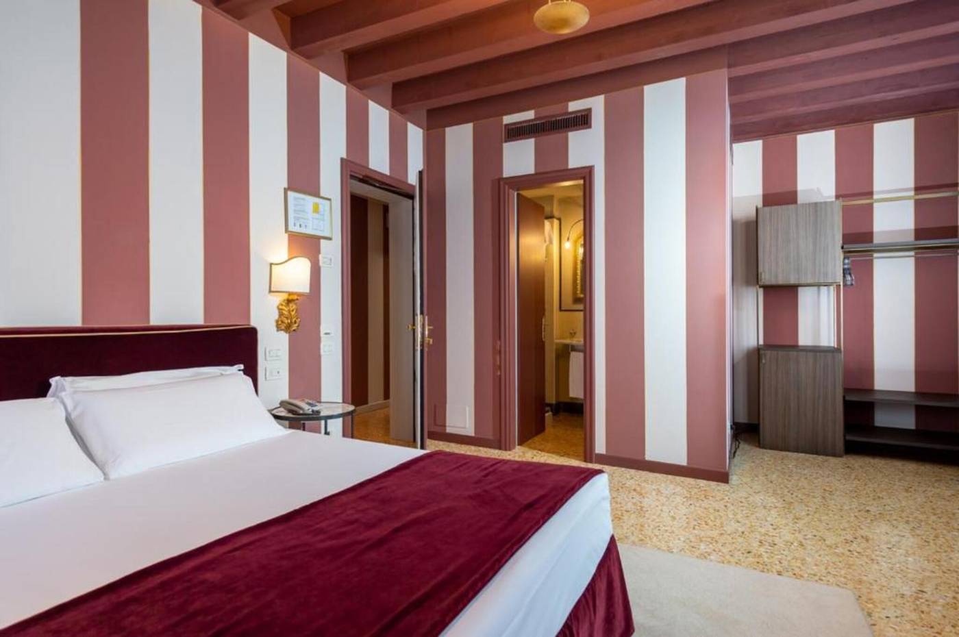 Hotel-Tiziano-Room-21
