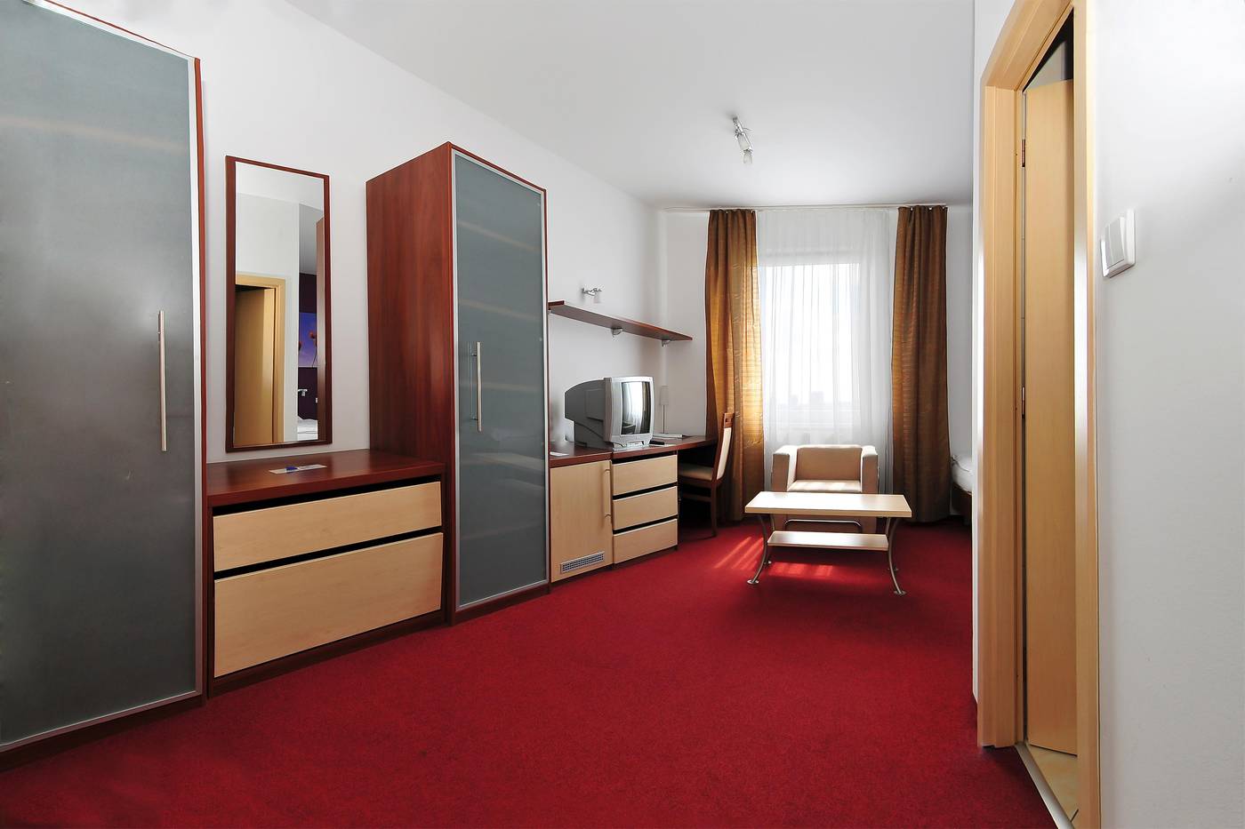 Hotel Color-Slovakia-BRATISLAVA-Room-6