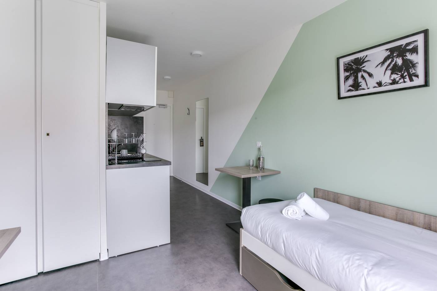 All-Suites-Massy-Palaiseau-Room-44